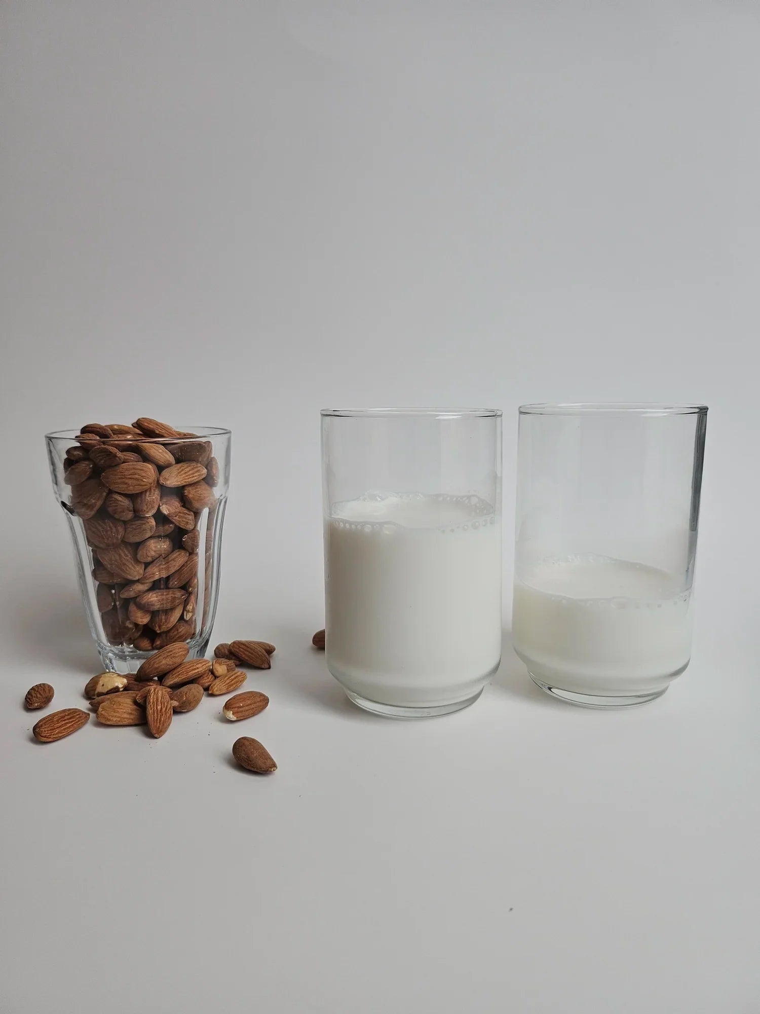 Almond and milk glasses